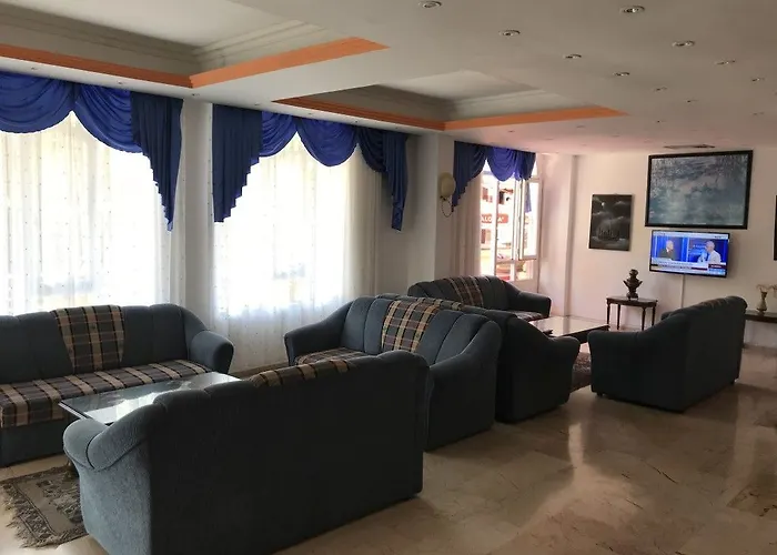 Dilhan מרמריס